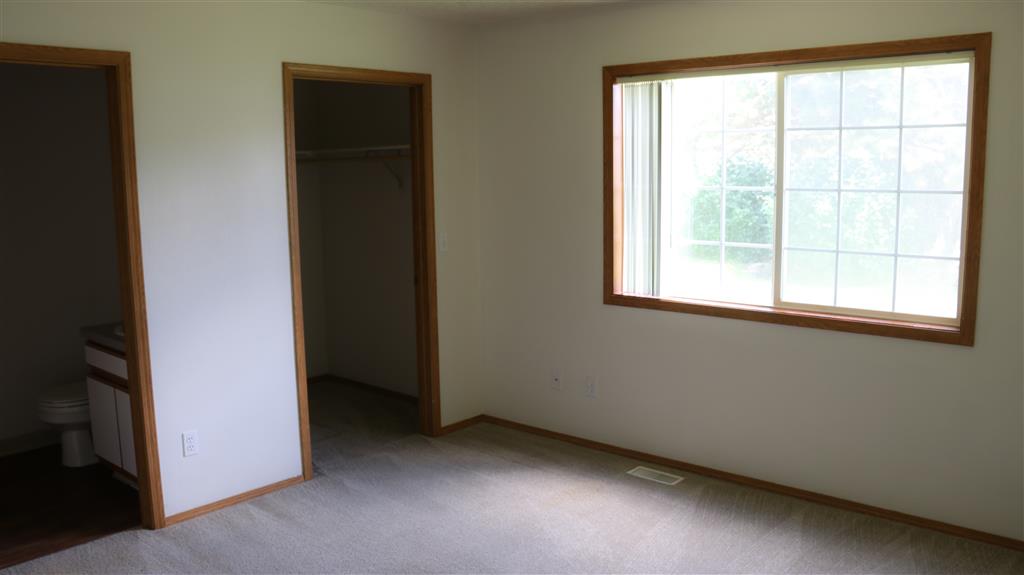 Gallery Photo 34